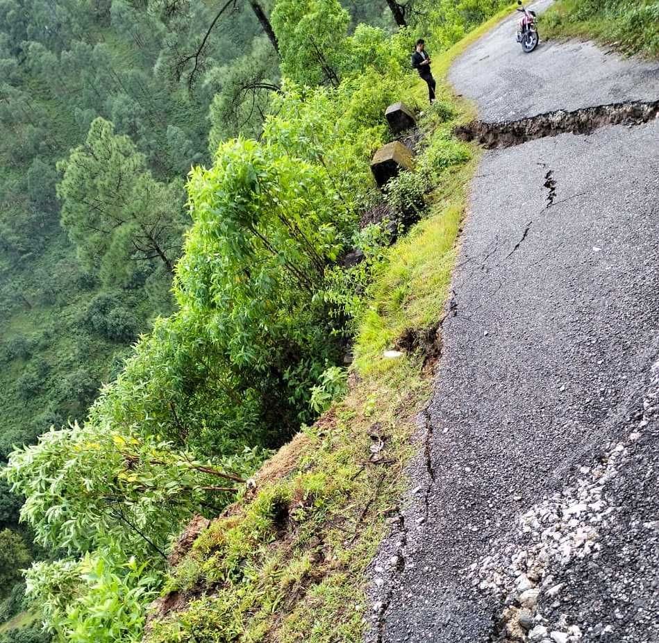Roads In Bageshwar not in Good Condition