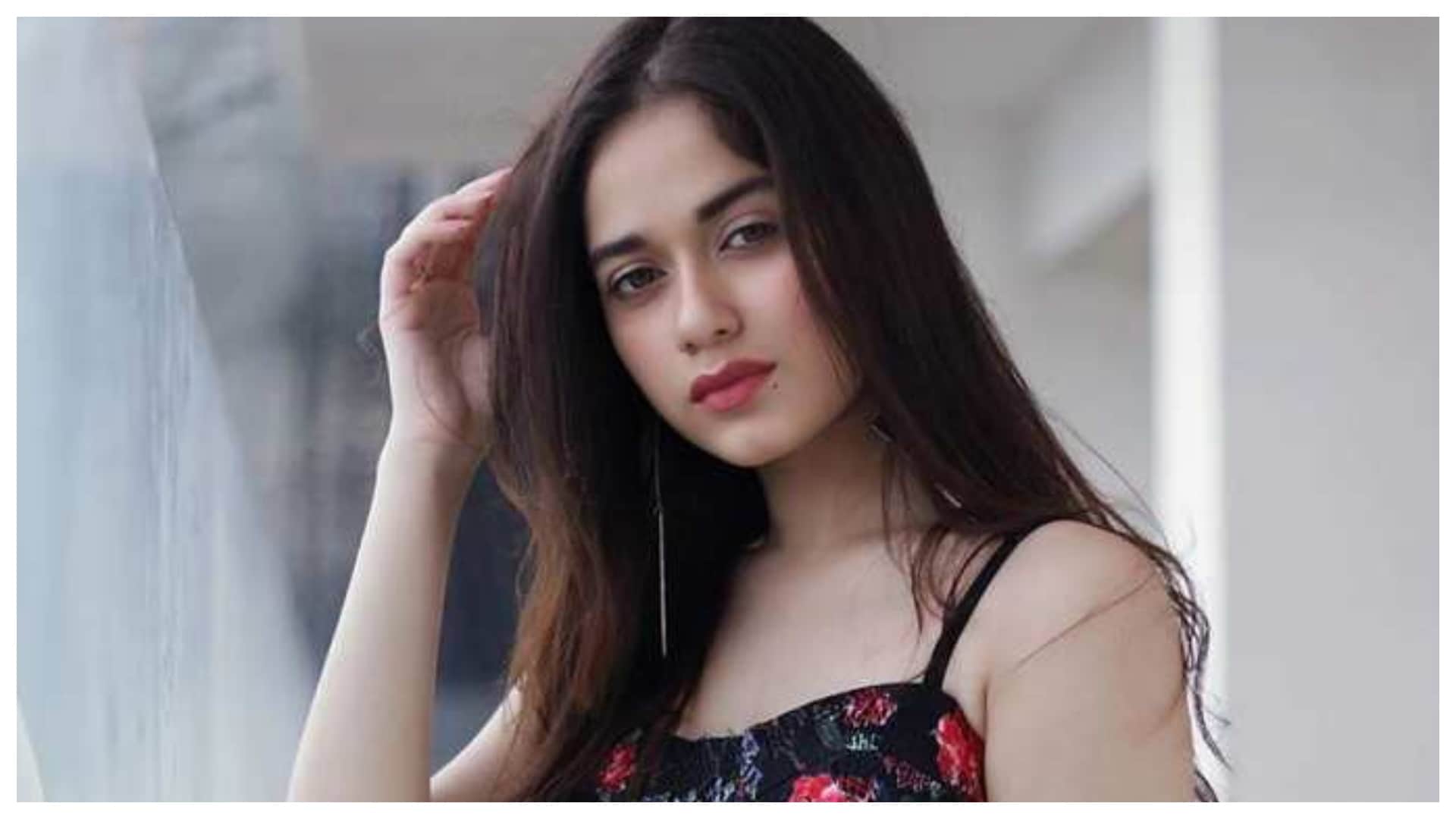 These Tv Actress gave Bold scenes in younger age Ulka Gupta Shivangi Joshi Jannat Zubair Rahmani Avneet Kaur
