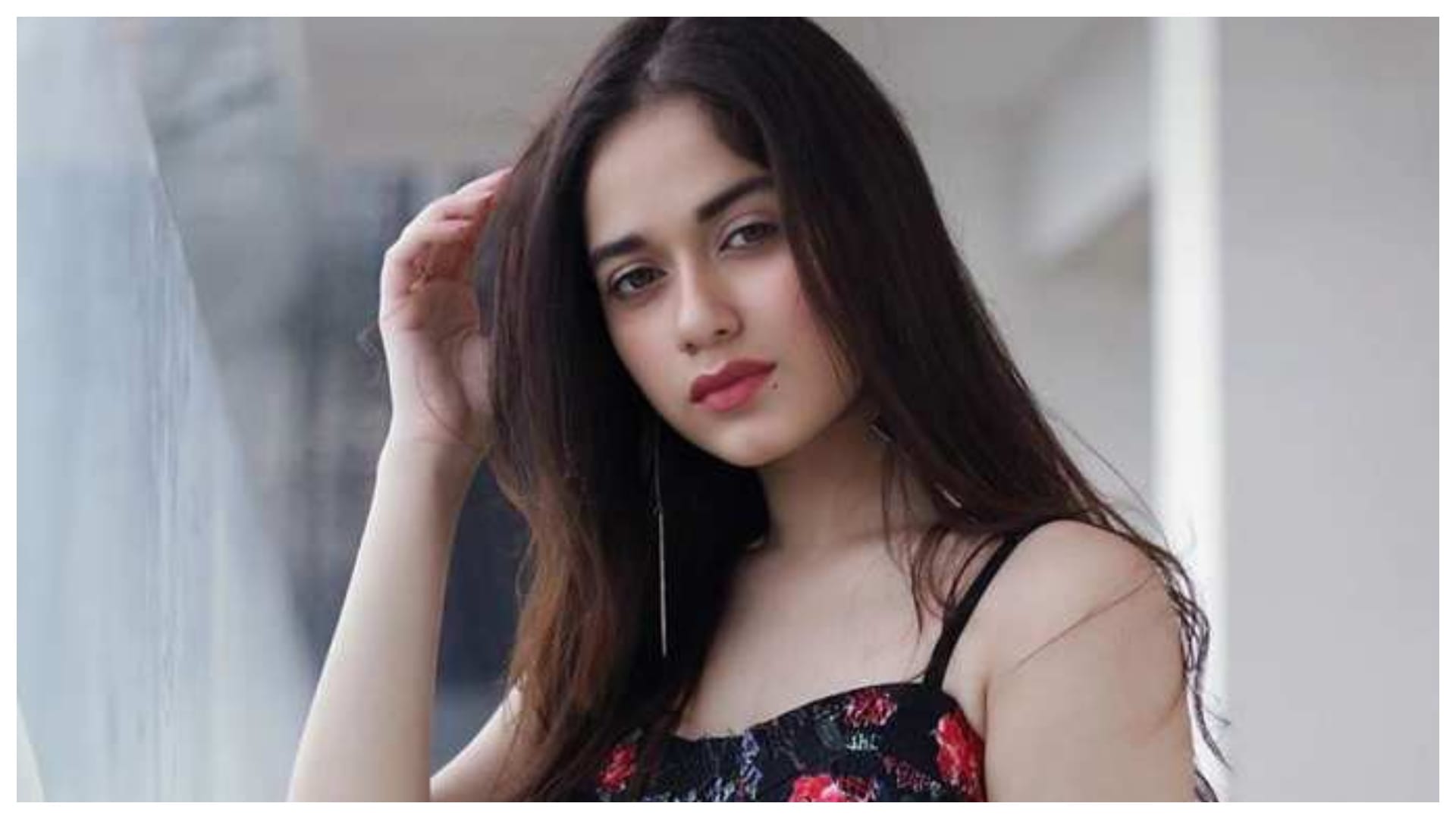 These Tv Actress gave Bold scenes in younger age Ulka Gupta Shivangi Joshi Jannat Zubair Rahmani Avneet Kaur