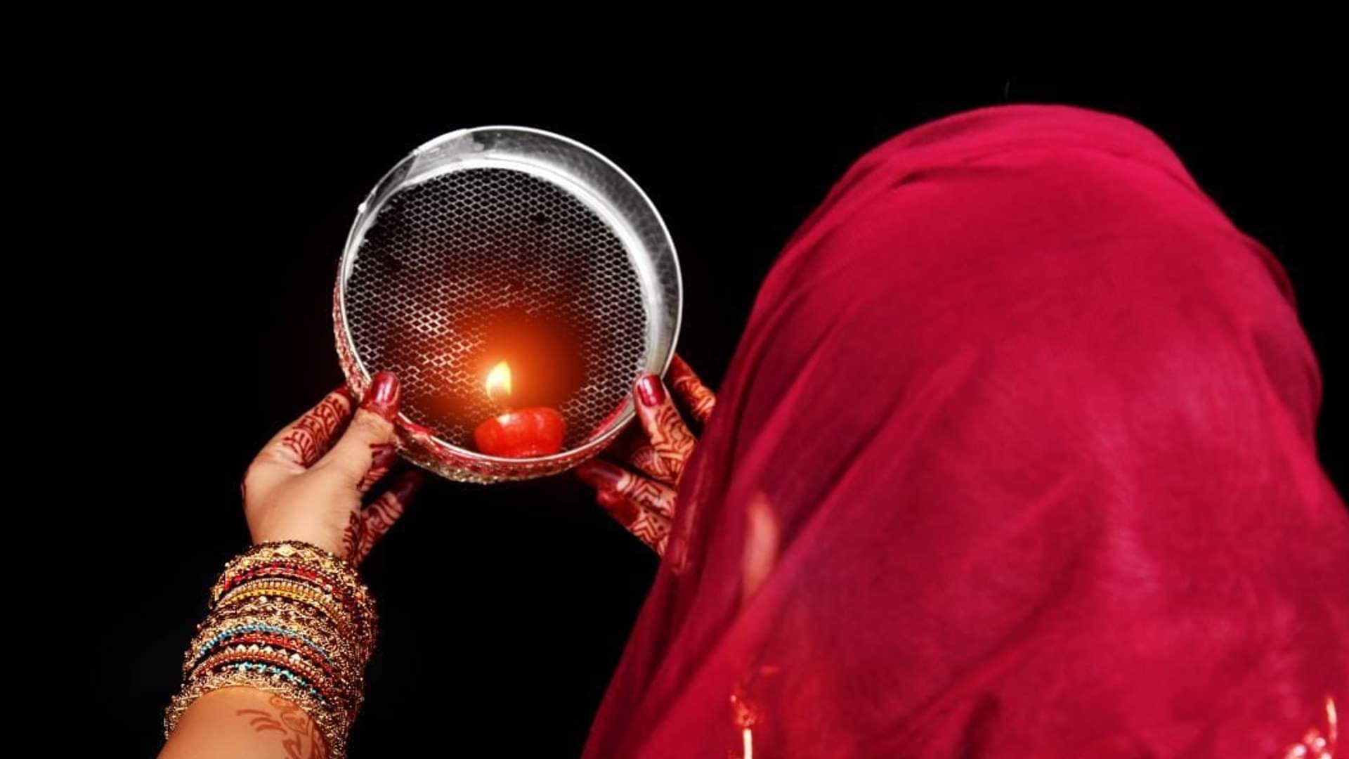 Karwa Chauth Time 2023 Puja Muhurat How to Open Karwachauth Fast If Moon Is Not Visible