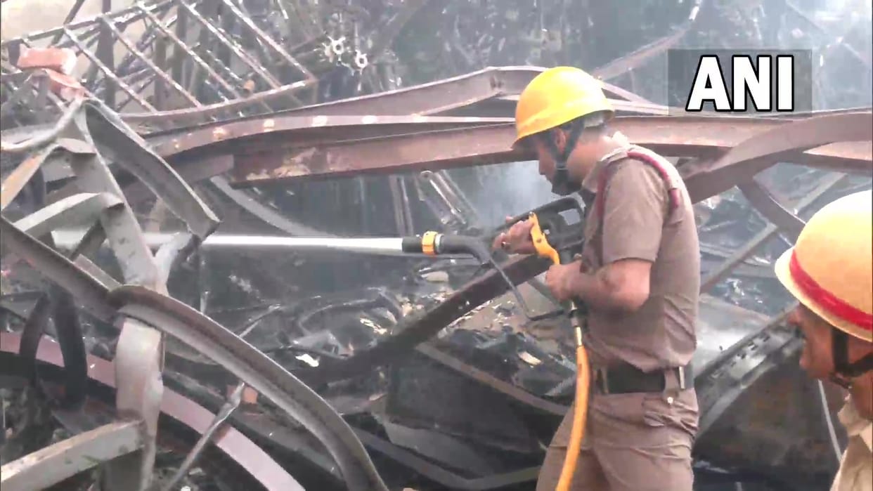 A massive fire has broken out in the studio of Eskey movies in Kolkata Kudghat area