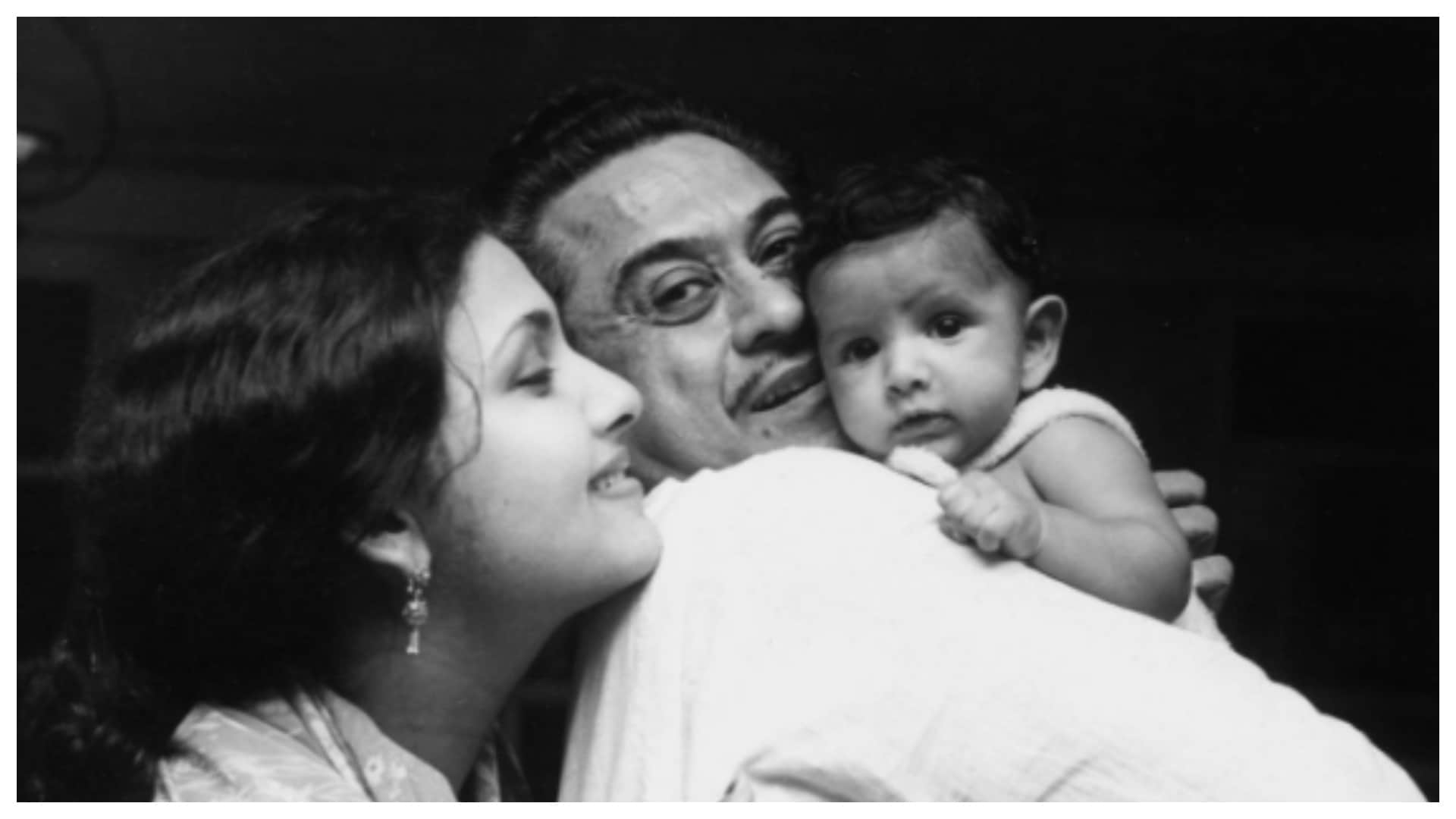 These Actresses Lost Their Husband After Some Years of Marriage From Rekha to Mayuri Deshmukh