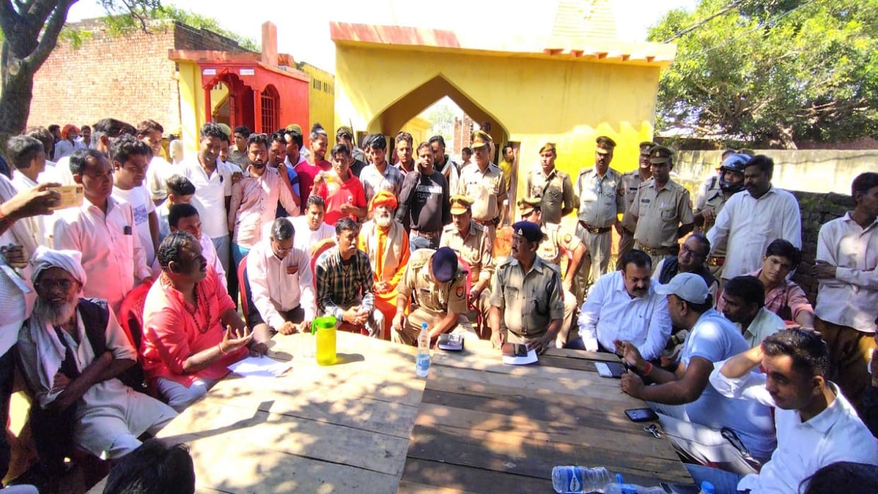 Uproar in Valmiki procession going out without permission in Baniyather of Sambhal