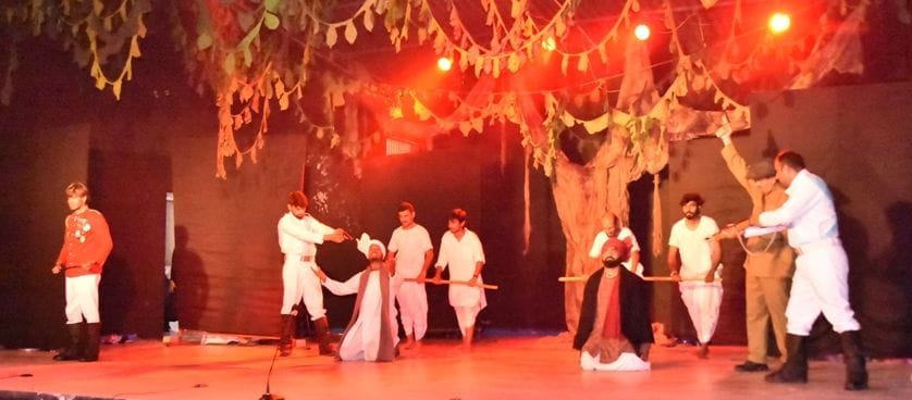 The play Dastan-e-Rohnaat was staged in memory of the unsung heroes of independence