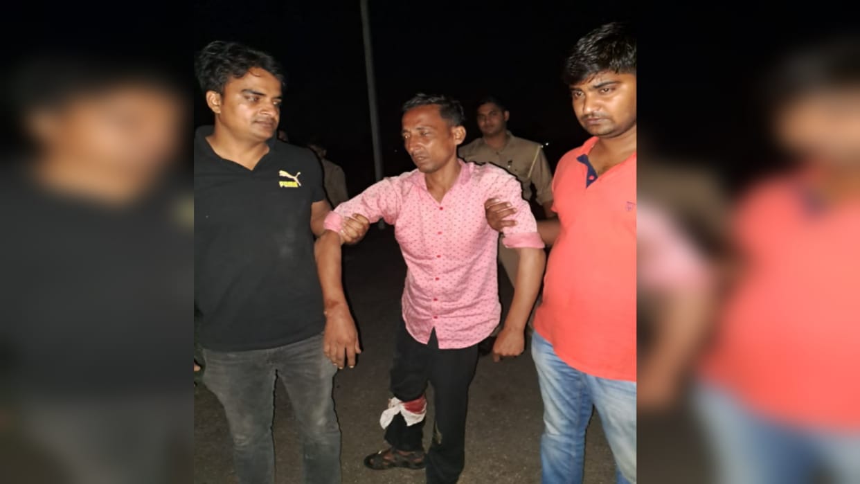 Meerut: Cow smuggler Shahzad arrested in police encounter in Lisadigate, partner absconding