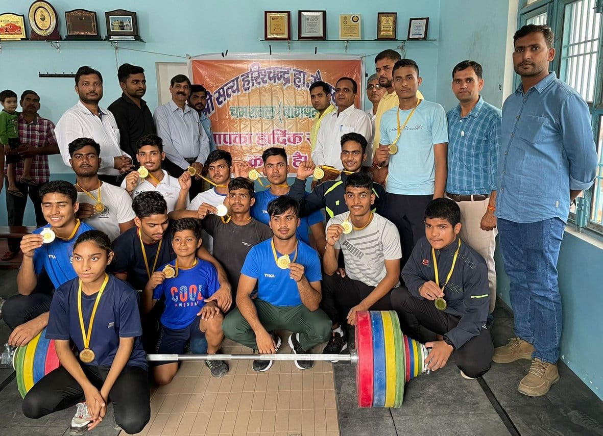 Tufel, Shivani first in District Weightlifting Competition