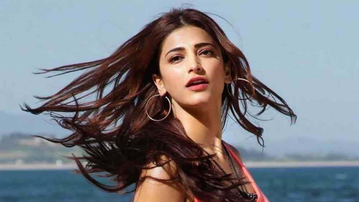 Salaar Actress Shruti Haasan Confessed about nose Surgery said wanted to look Beautiful