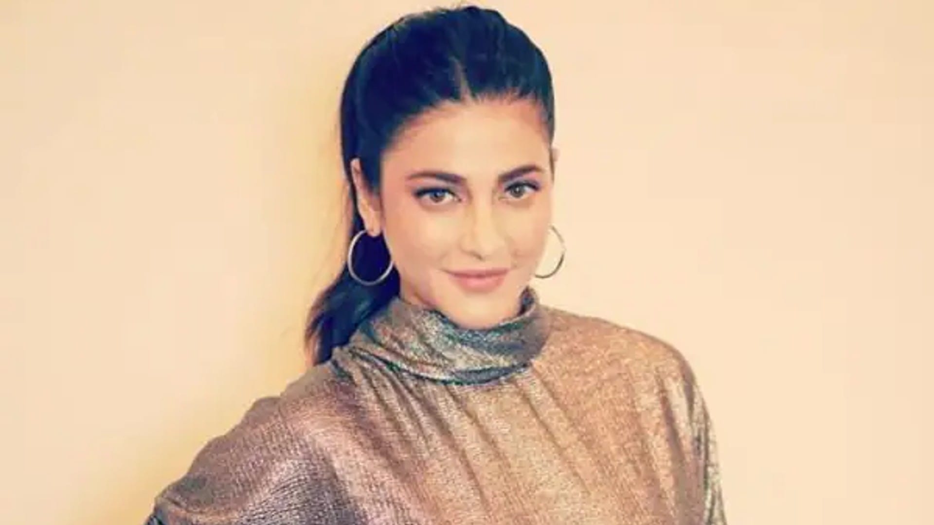 Salaar Actress Shruti Haasan Confessed about nose Surgery said wanted to look Beautiful