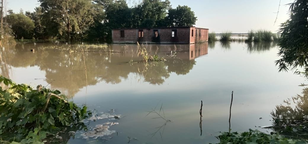 Ghagra reached five centimeters above the danger mark