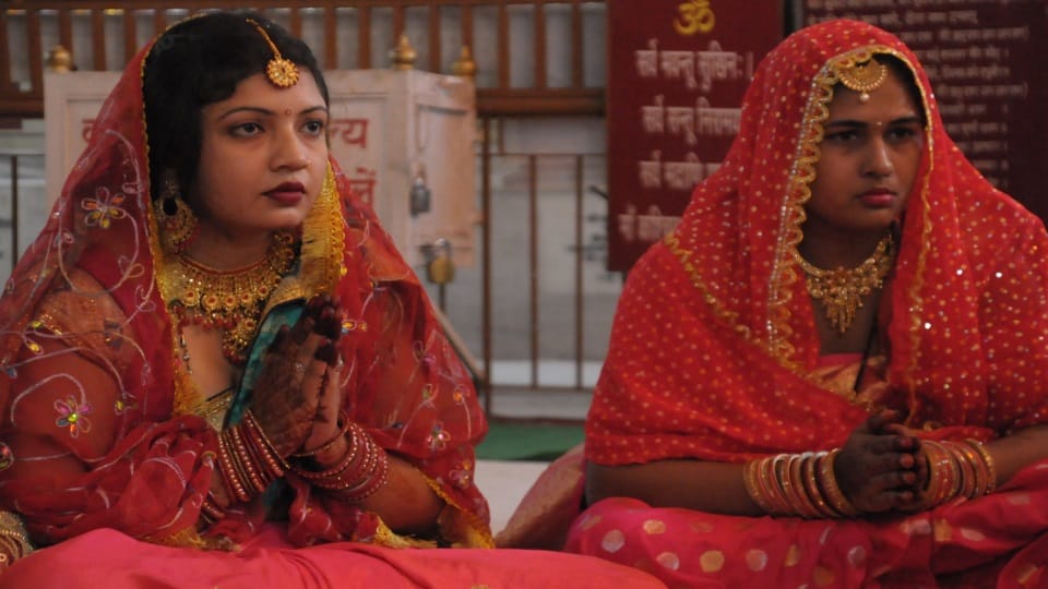 Karwa Chauth 2022 celebration in uttarakhand photos