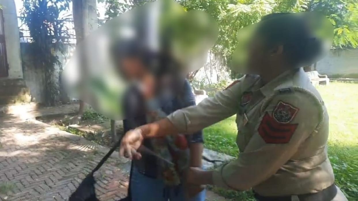 Punjab Woman police personnel slap girl in park in Batala transferred after video goes viral