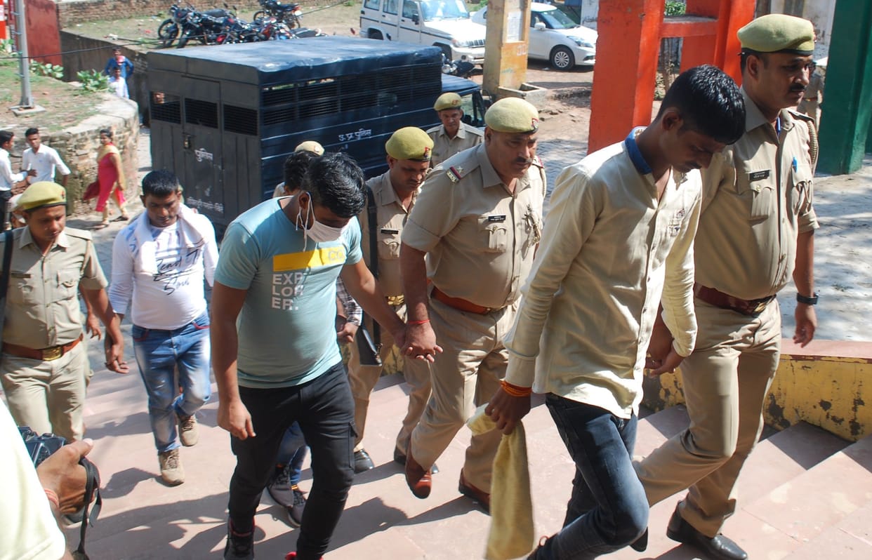 Hathras: The four accused in the daughter case were produced under tight security