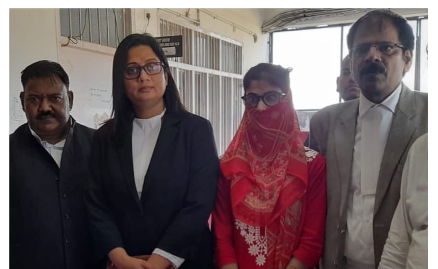 To get justice for the rape victim in Kanpur, Nirbhaya's lawyer put the side in the court