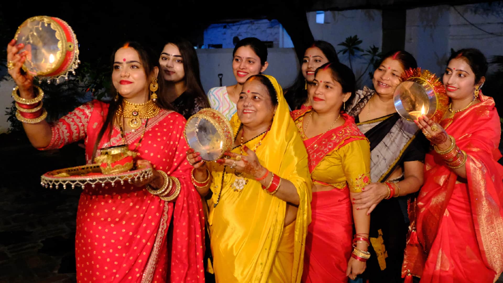 Karva Chauth festival celebrated with pomp