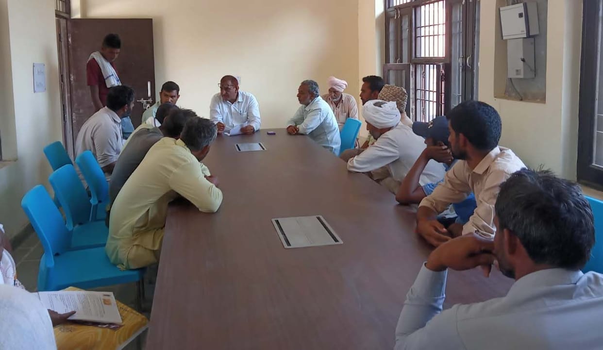 Village secretary accused of charging Rs 100 to Rs 150 in the name of convenience fee