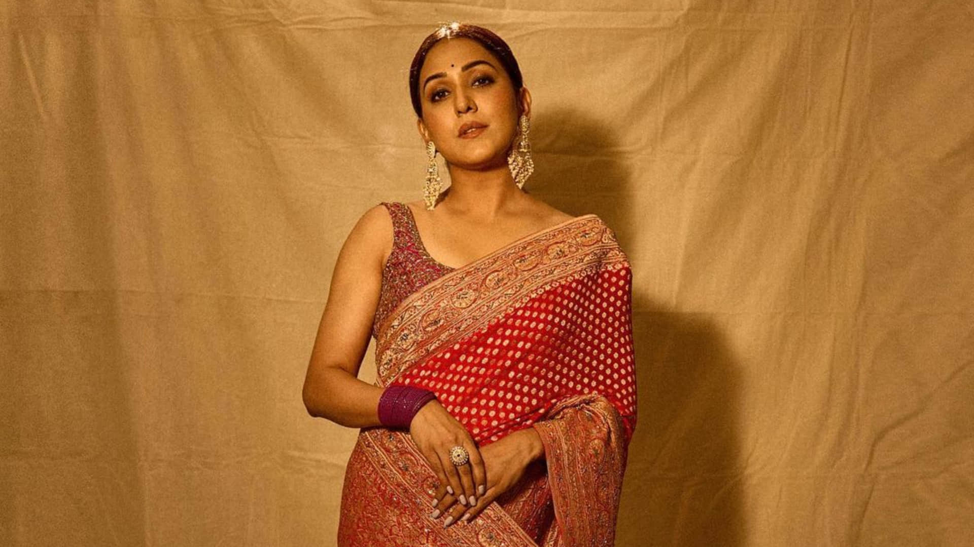 singer neha kakkar neeti mohan beautiful look in karwa chauth 2022