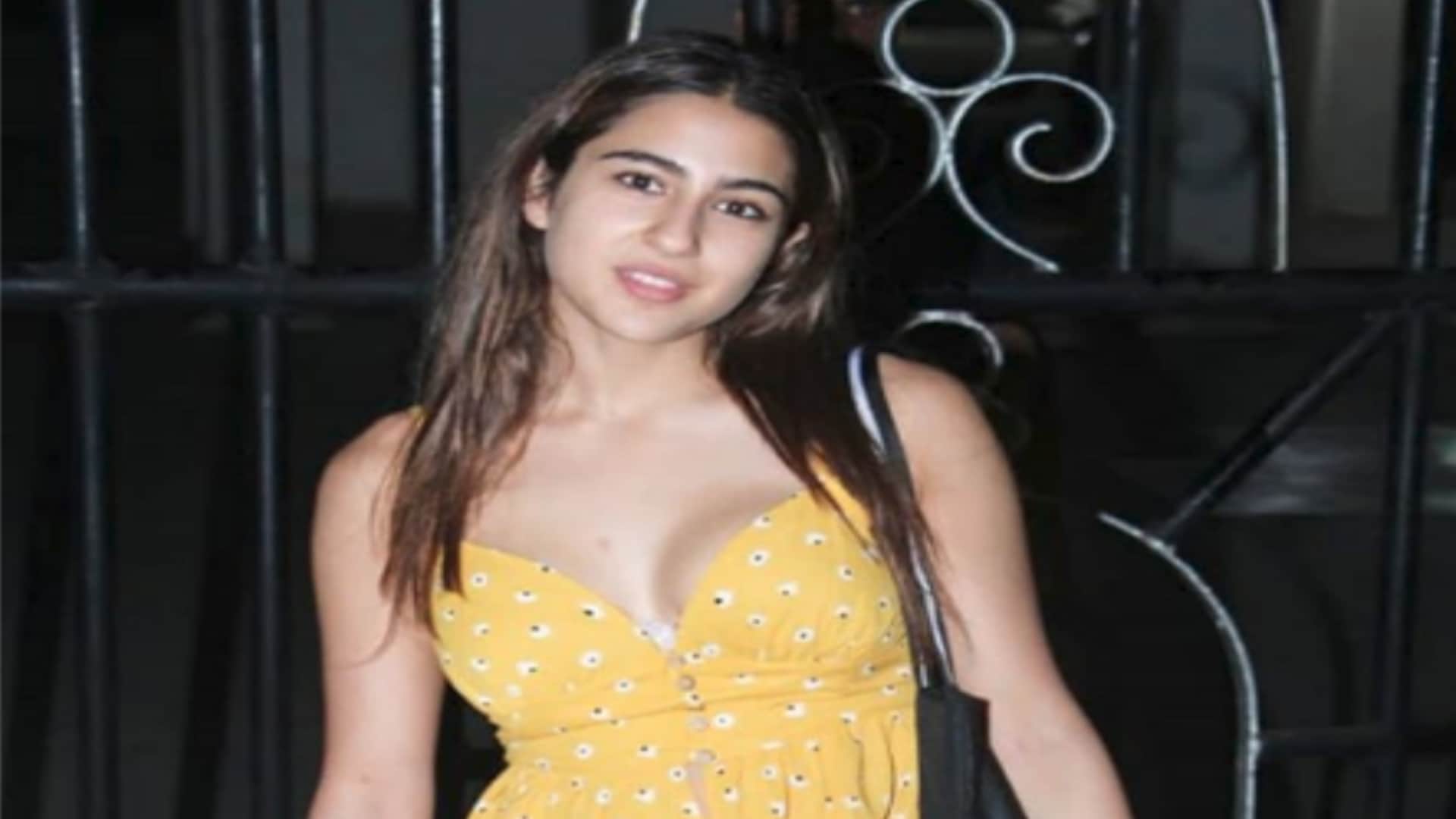 Bollywood celebs who flaunted their love bites in public from salman khan shahrukh khan sara ali khan