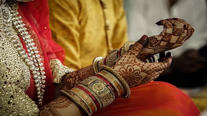 Police arrested bank worker who came for second marriage in Gorakhpur
