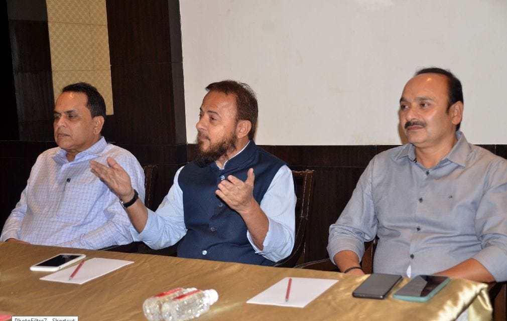 Zafar Sareshwala in varanasi said It is wrong to see government schemes on religion base
