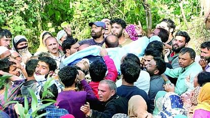 Protests across the state after the target killing of Kashmiri Pandit Puran Krishna Bhat in Shopian
