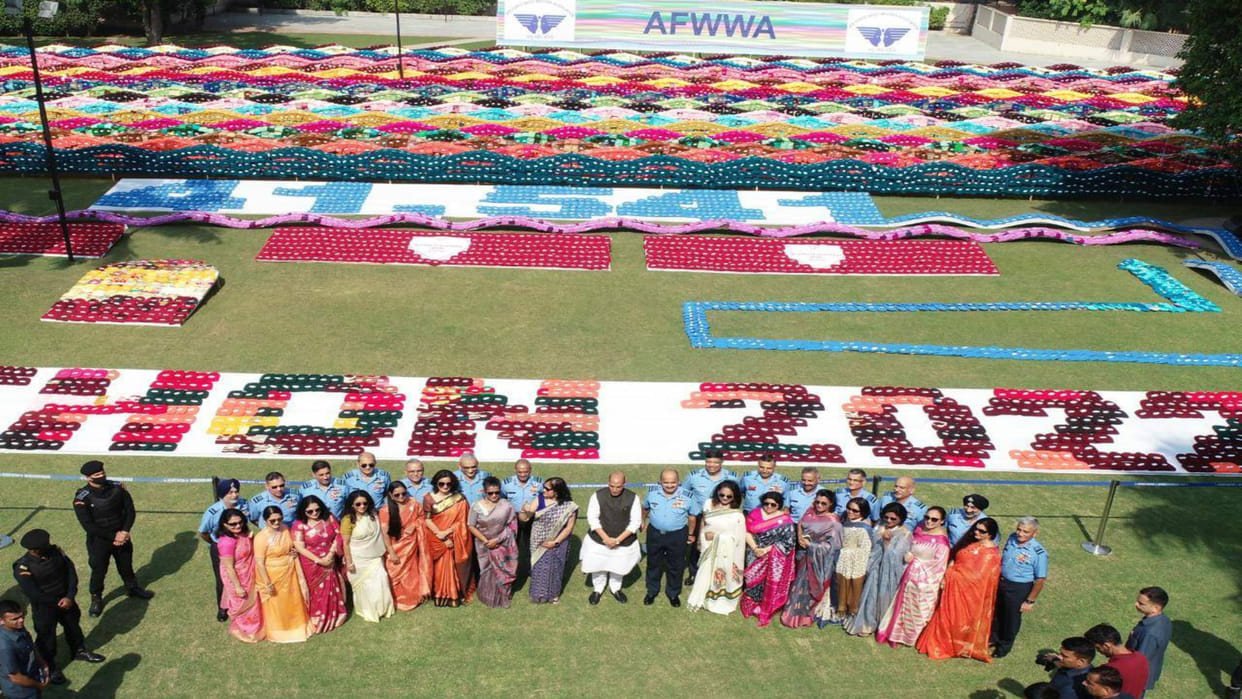 Air Force Wives Welfare Association Guinness World Records 41,541 caps knitted in three months