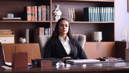 Good Bad Girl Review in Hindi by Pankaj Shukla Sony Liv Vikas Behl Abhishek Sengupta Samridhi Dewan Gul Panag