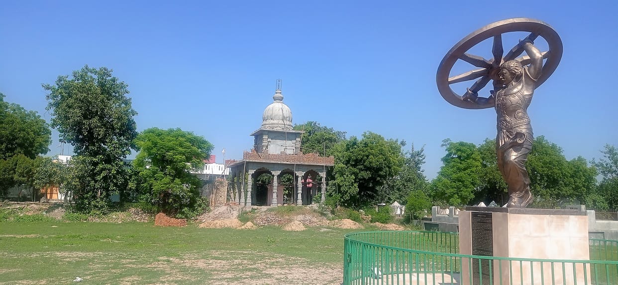 The village, which has given two MLAs, needs development from the new panchayat