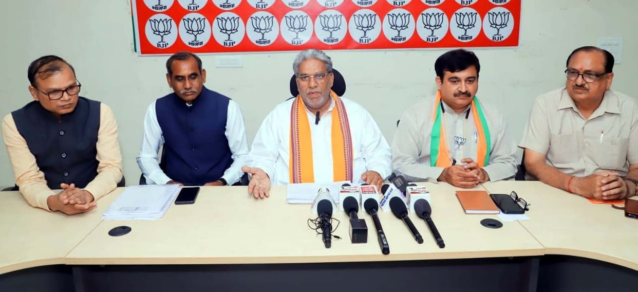 Kejriwal talking twice on SYL: Minister Krishan Lal Panwar