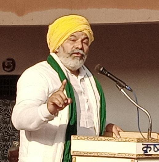 Hathras: Farmers will fight with tractor, tank and Twitter: Tikait
