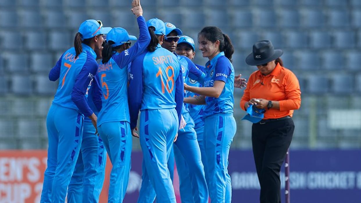 IND-W vs SL-W T20 Final Live Score: Women Asia Cup 2022 Final India vs Sri Lanka Match Scorecard News in Hindi