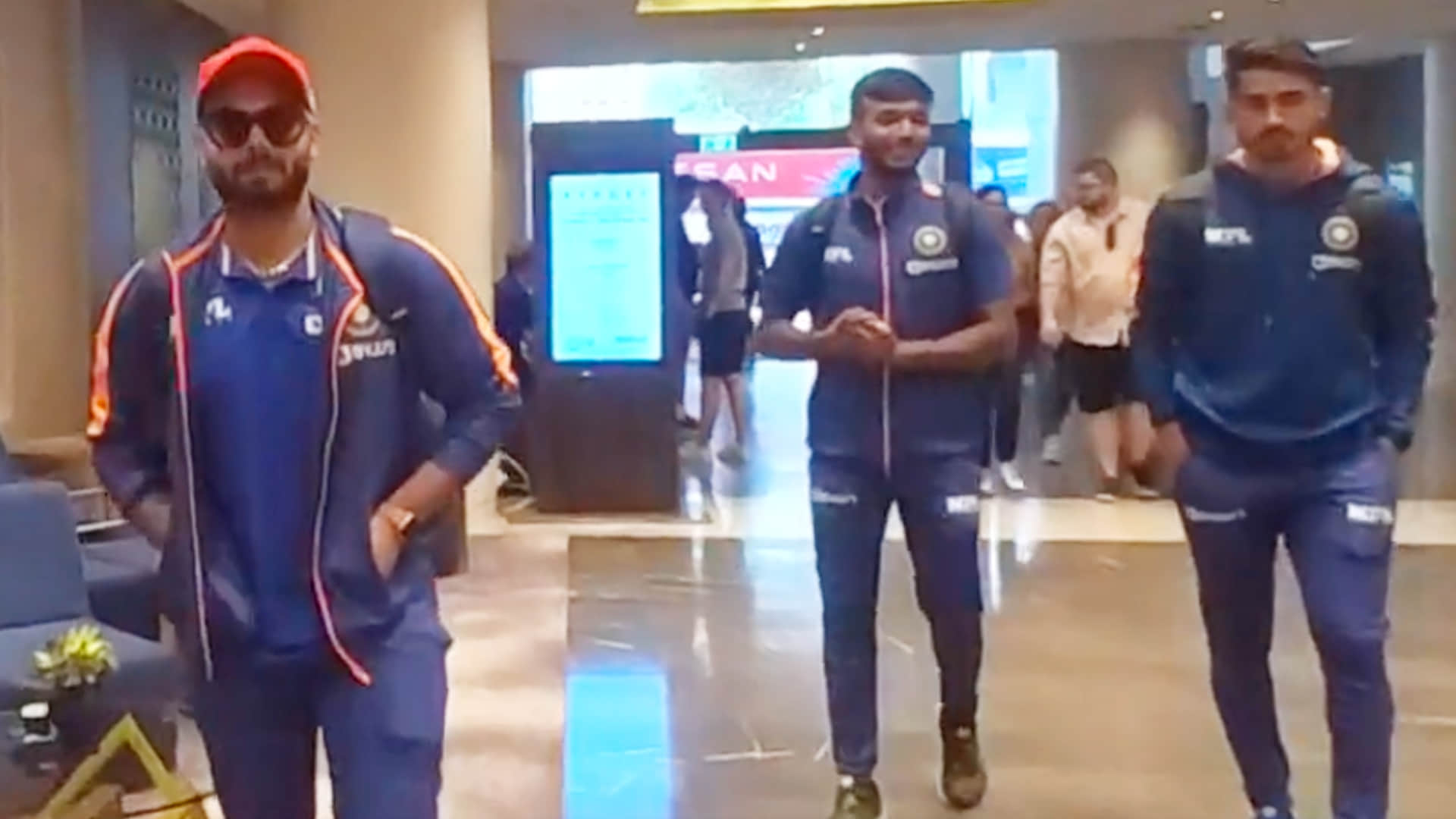 T20 WC: Team India reached Brisbane for two practice matches, Virat Kohli Axar Patel Rishabh Pant Suryakumar