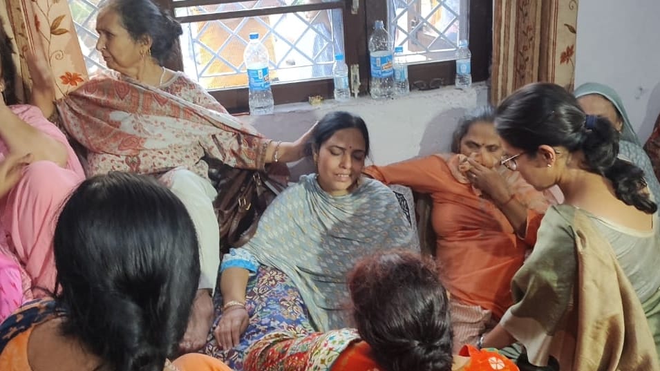 terrorist attack on kashmiri pandit in shopian south kashmir