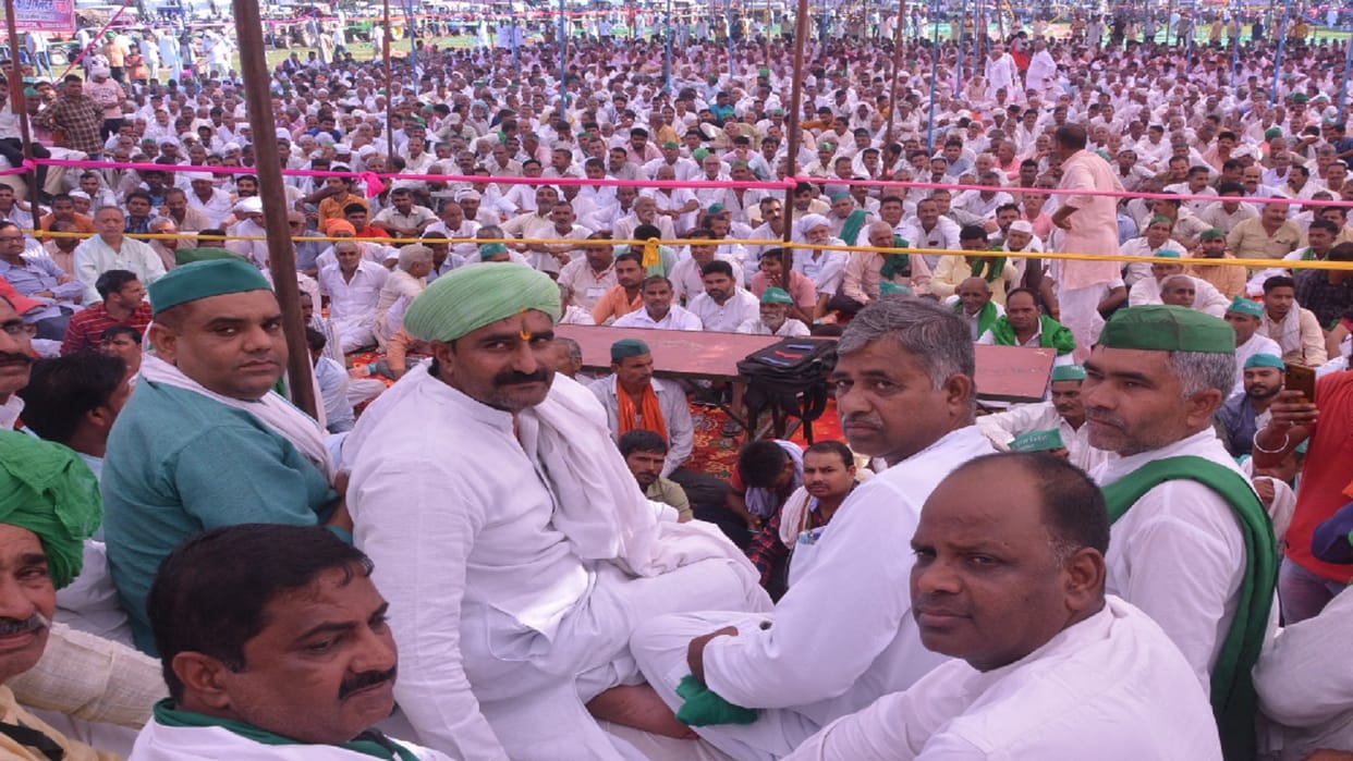 Muzaffarnagar:Thakur Puran Singh said in panchayat that farmers are ready for dialogue dispute with government
