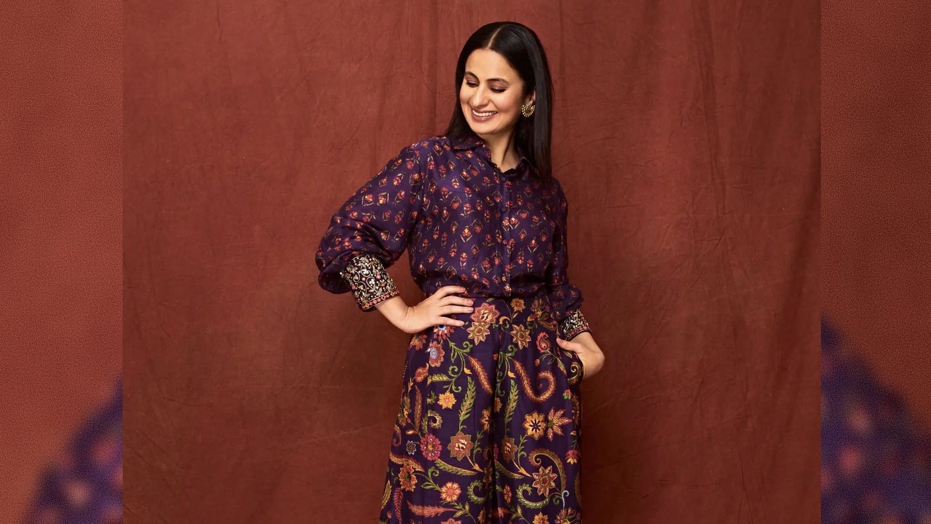 Mirza pur fame Rasika Dugal latest photo shoot pics fans reaction goes viral on social media