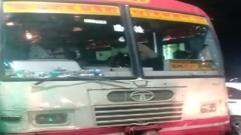 Contract driver steals oil from roadways bus in Agra