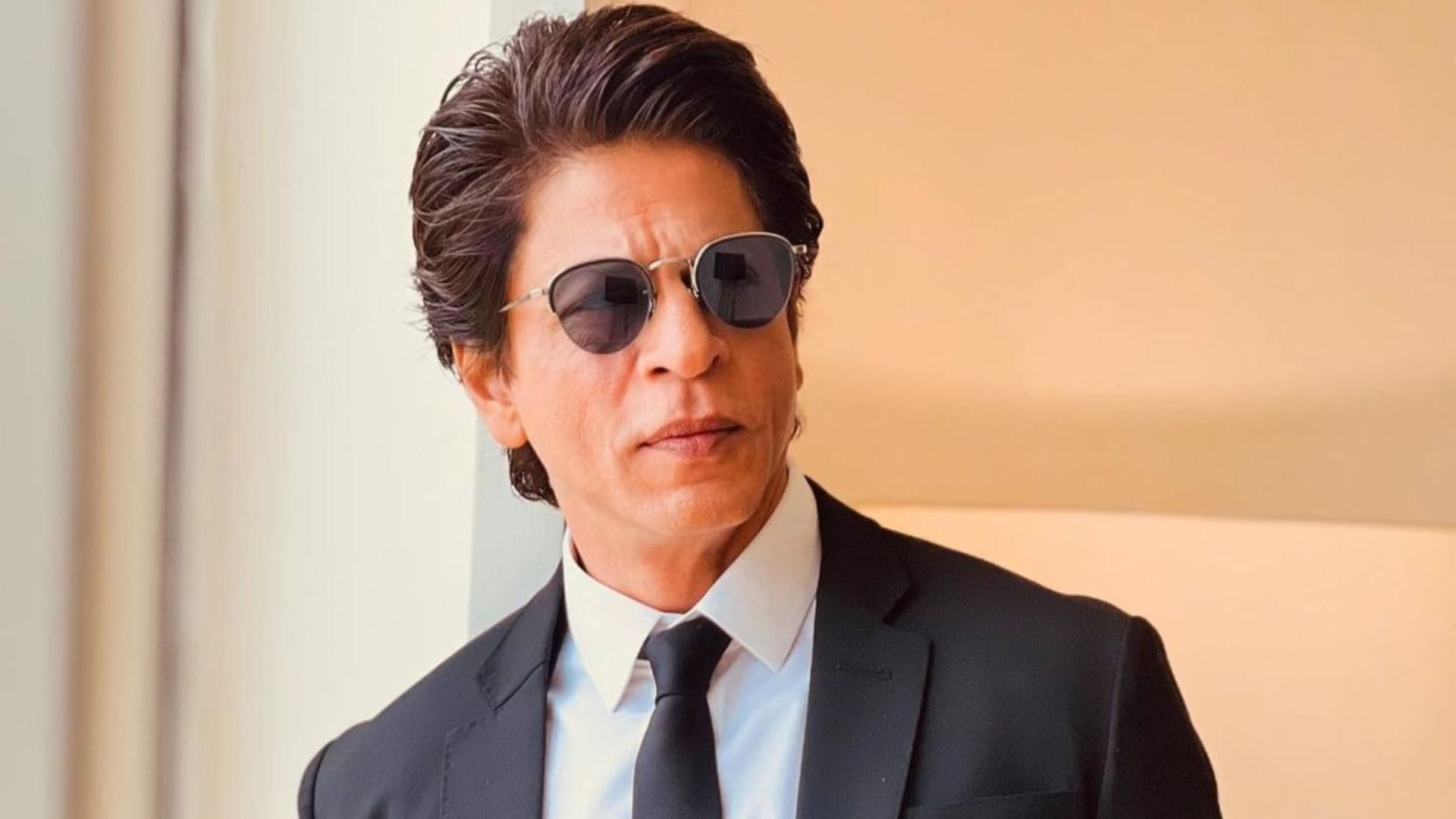 jawan ott digital rights bagged by amazon prime 100 crores report shahrukh khan nayanthara starrer film