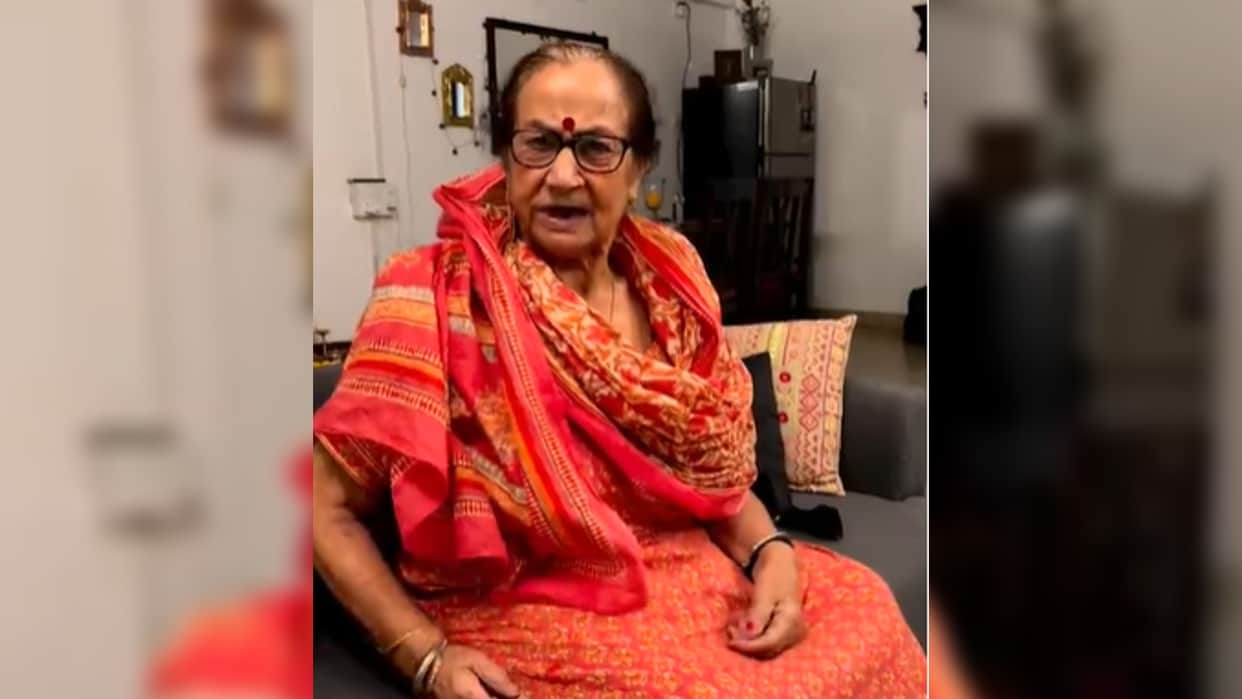 Anupam Kher Shared a video on Social media with his mother Dulari kher eating Patisa