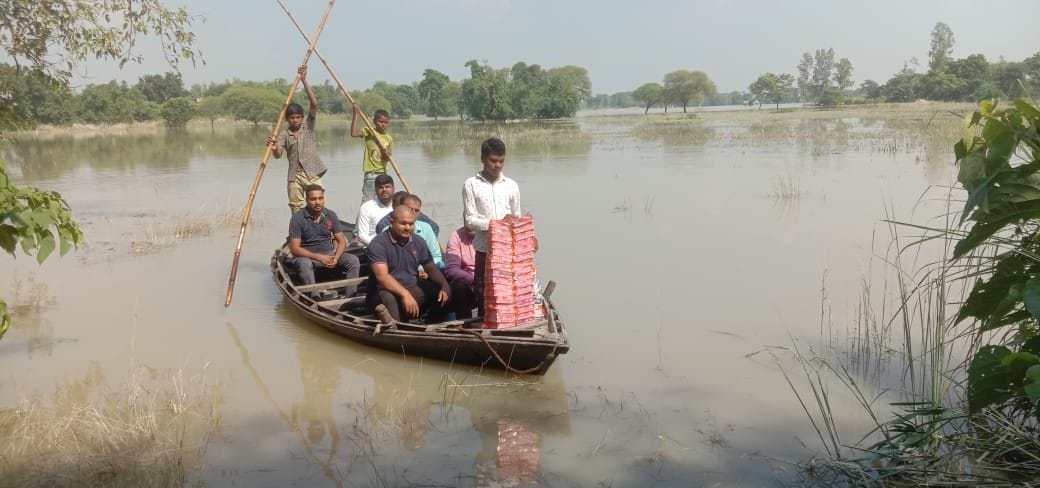 flood affected desperate to return home