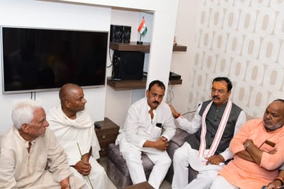 Deputy CM Keshav Prasad said Build smart village on lines of smart city there will be no shortage of money