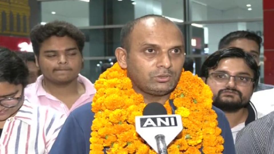 Noida : Noida businessman Praveen returned home from Abu Dhabi