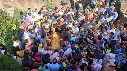 target killing kashmir shopian kashmiri pandit puran bhatt Funeral held in Jammu Bantalab