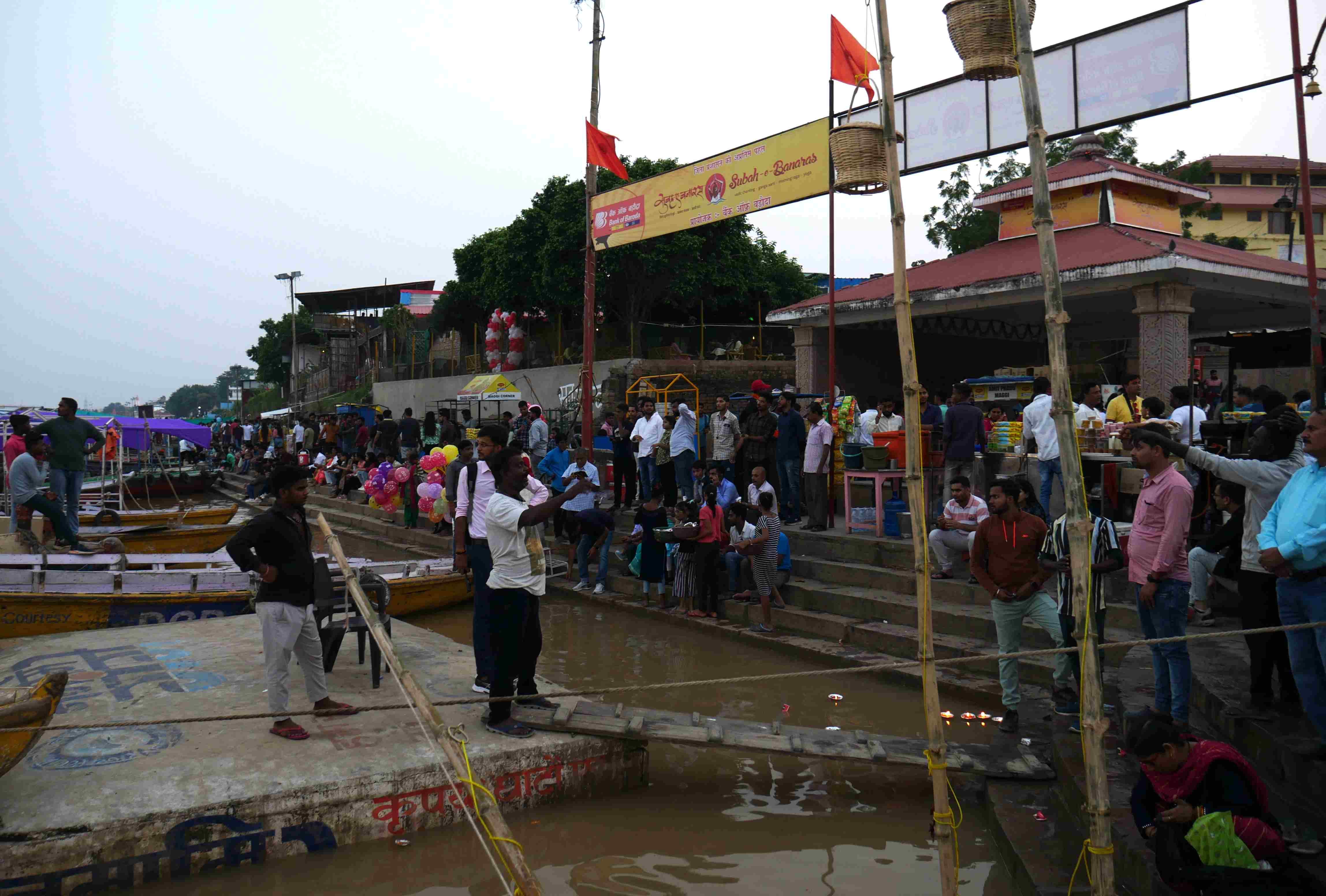 Ganga Water Level Varanasi Tension increased before Chhath puja 2022 how will festival