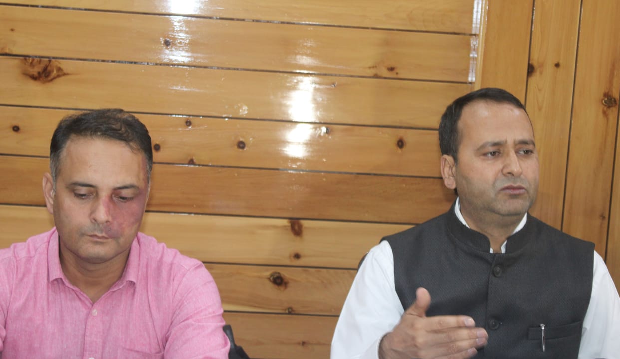 Voting will be held in 628 polling stations in the district