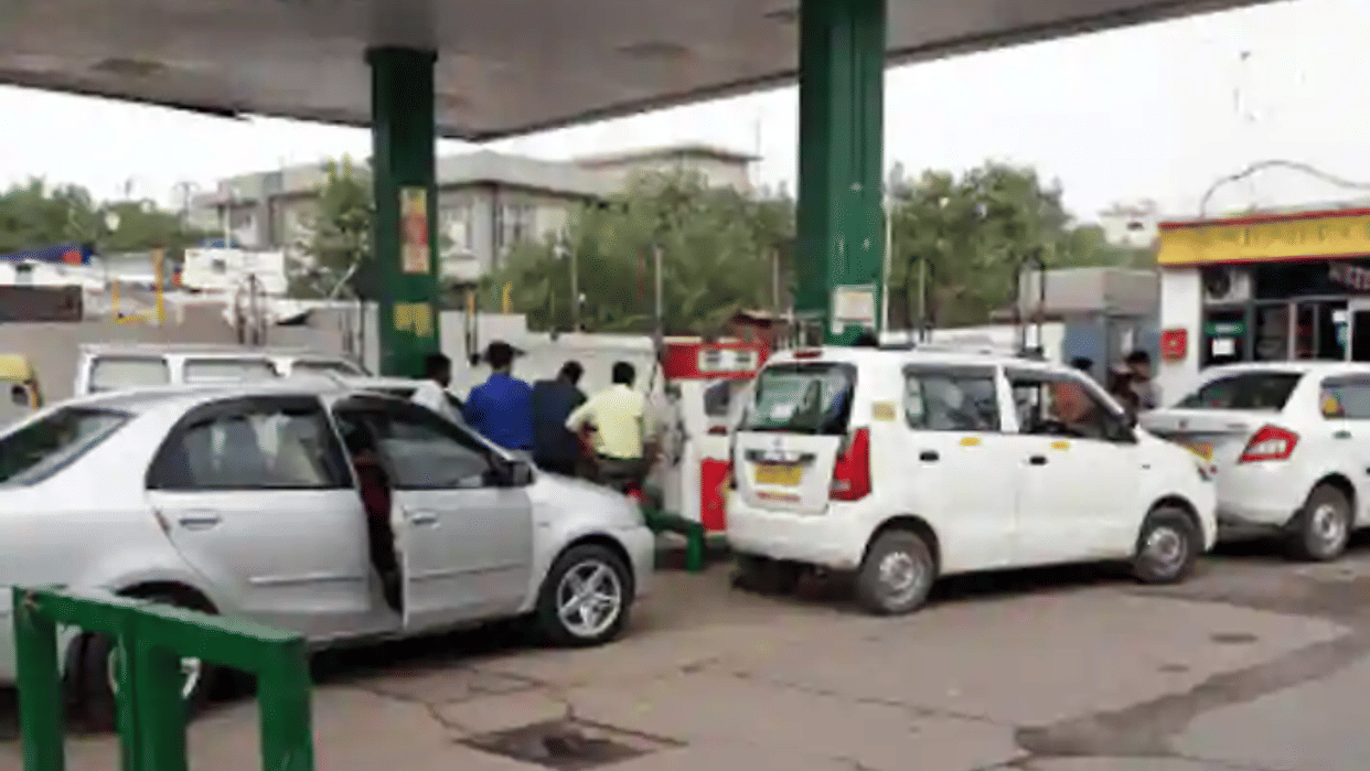 CNG Price increased CNG became more expensive than petrol in Agra