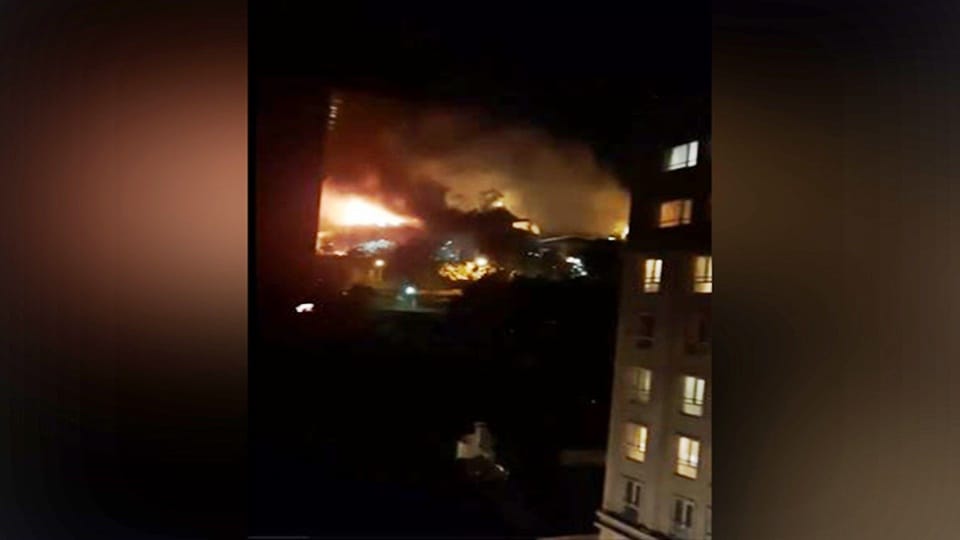 Infamous Evin prison in Tehran on fire, Gunshots and sirens heard