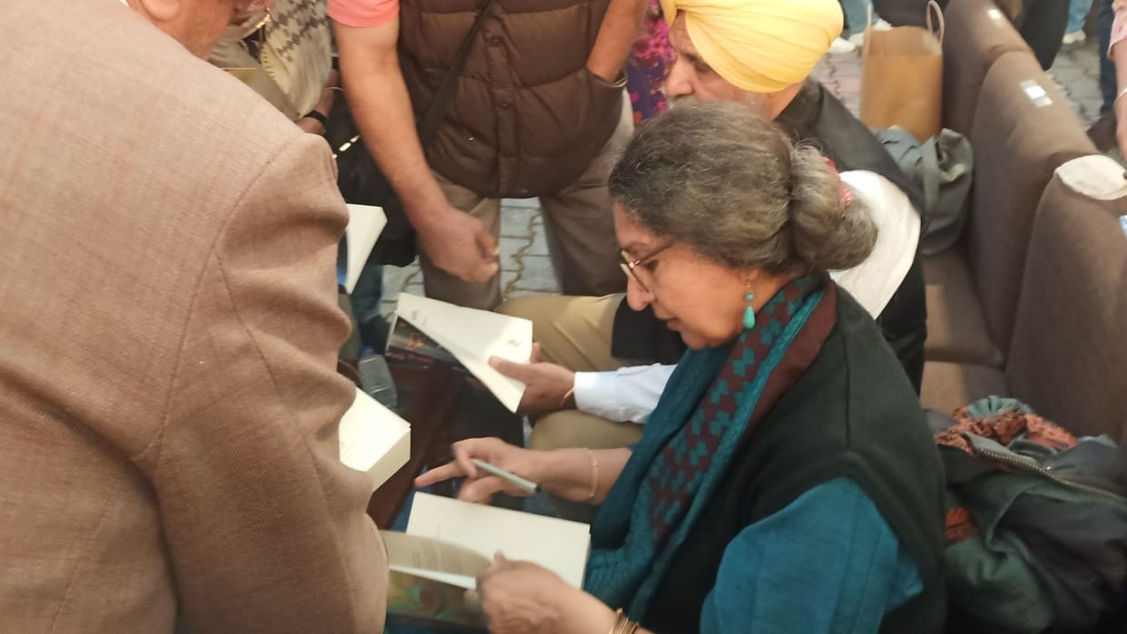 geetanjali shree statement in khushwant singh litfest kasauli