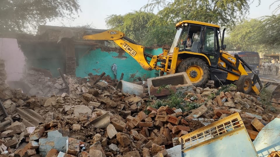 Charkhi Dadri: House of Baba Gang henchman Manish in Kaliyana demolished by police