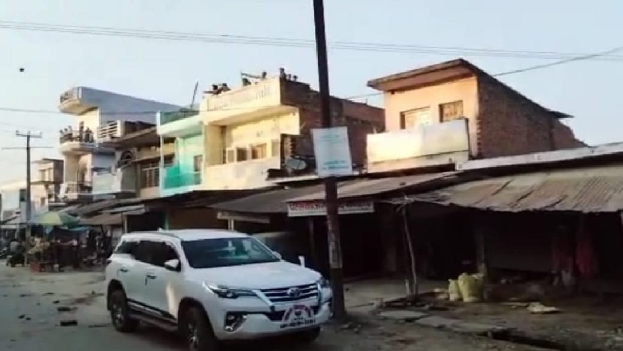Attack on block chief in Pratapgarh, vehicles broken, five people in custody