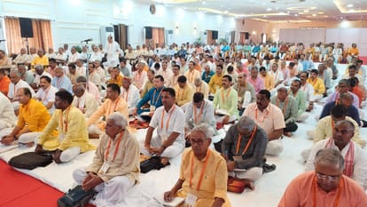 All India executive meeting of RSS  begins in Prayagraj, tributes paid to Swaroopanand, Mulayam Singh