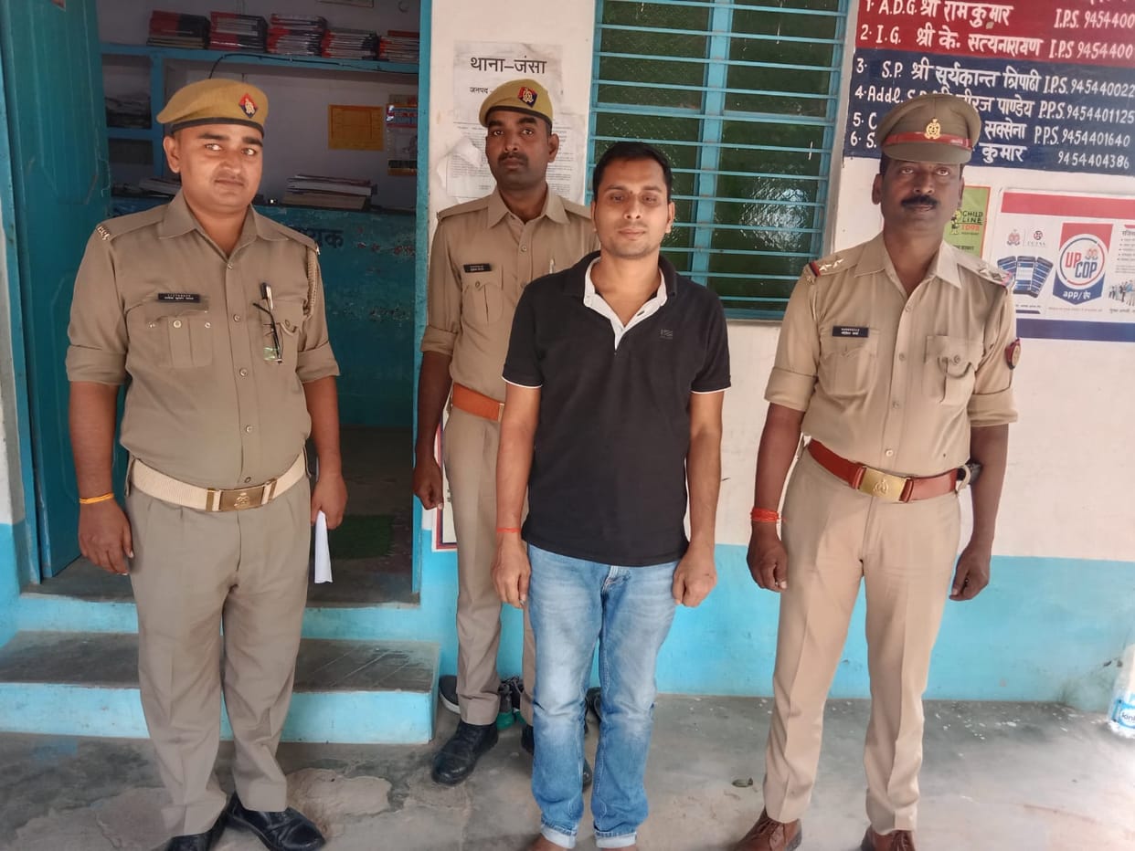 UP PET 2022 Solvers arrested in Varanasi were sent to jail Munna Bhai was made in greed of RS 60 thousand